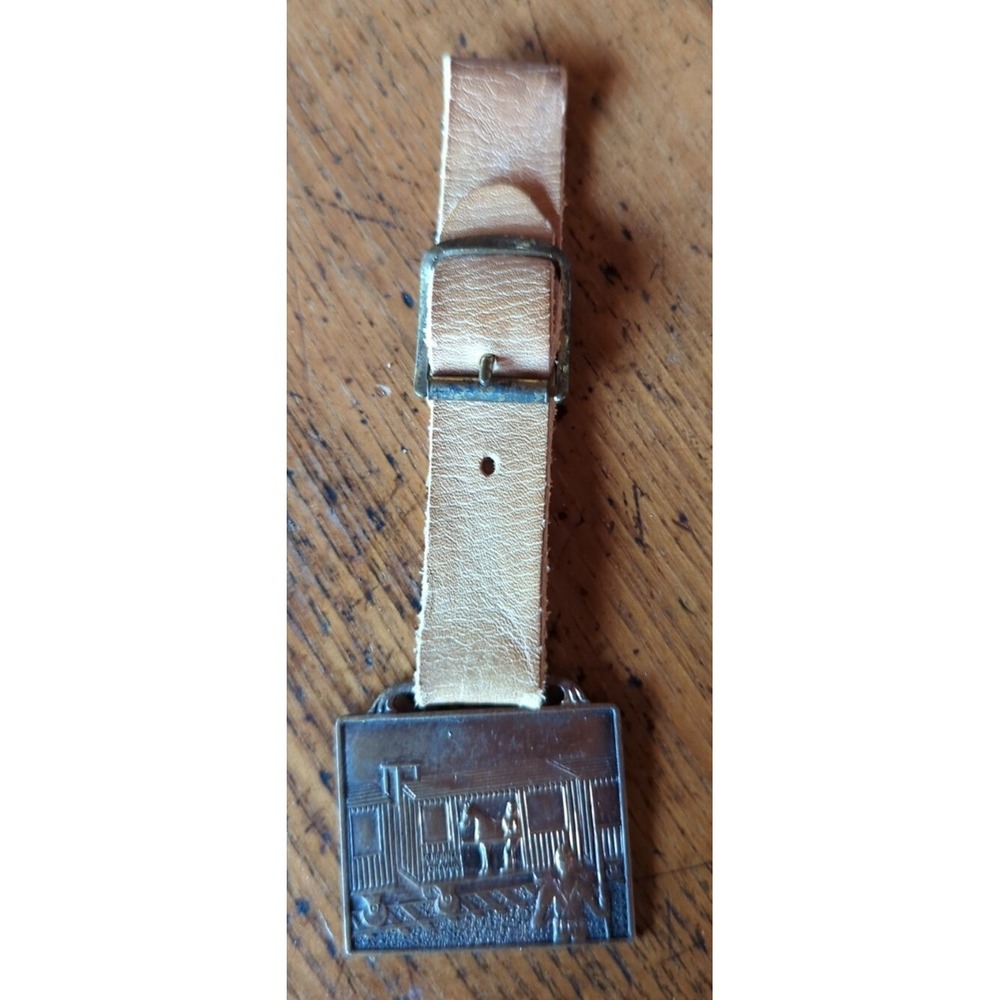 Vintage Antique 40 Hommes Men 8 Chevaux Horses Train Box Car Watch FOB Medal C6